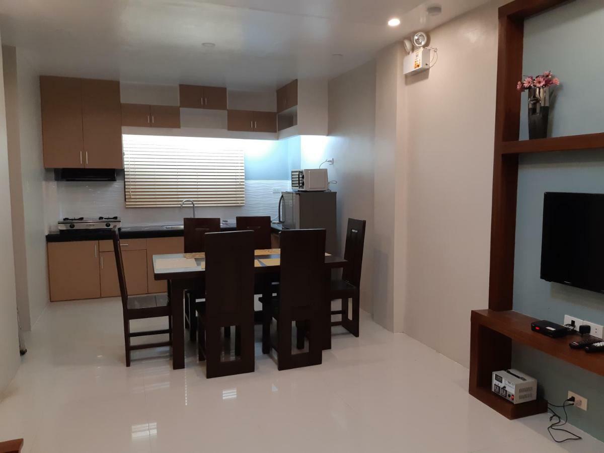 Restful 3br Hillside Duplex House Holiday home Baguio City