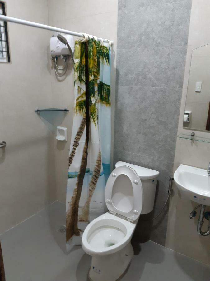 Holiday home Restful 3br Hillside Duplex House *