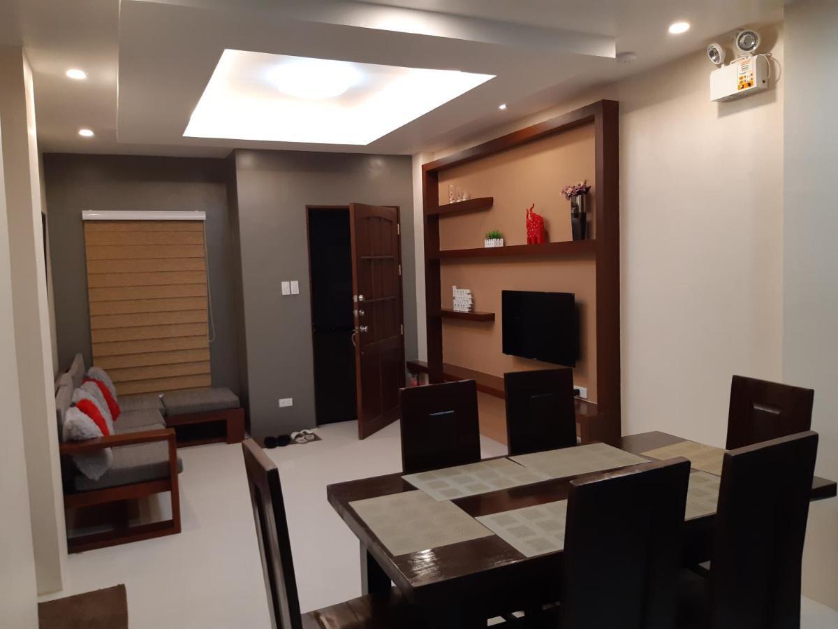 Holiday home Restful 3br Hillside Duplex House Baguio City